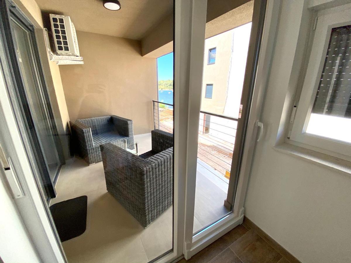 Apartment Lea Medulin Exteriör bild