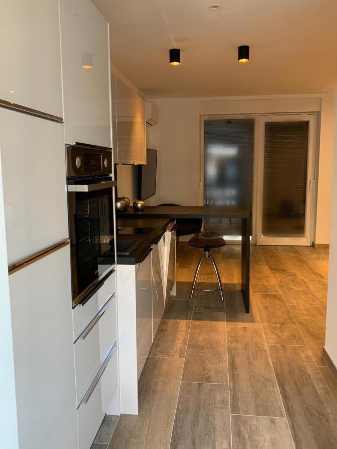 Apartment Lea Medulin Exteriör bild