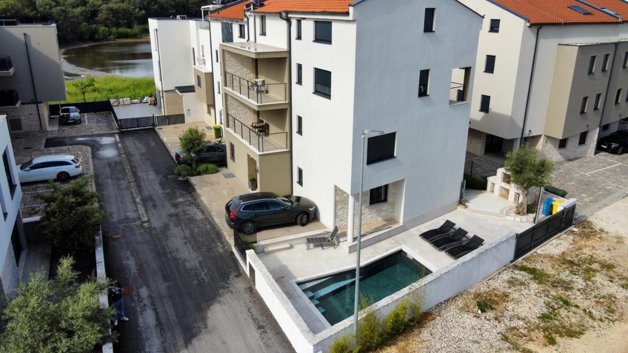 Apartment Lea Medulin Exteriör bild